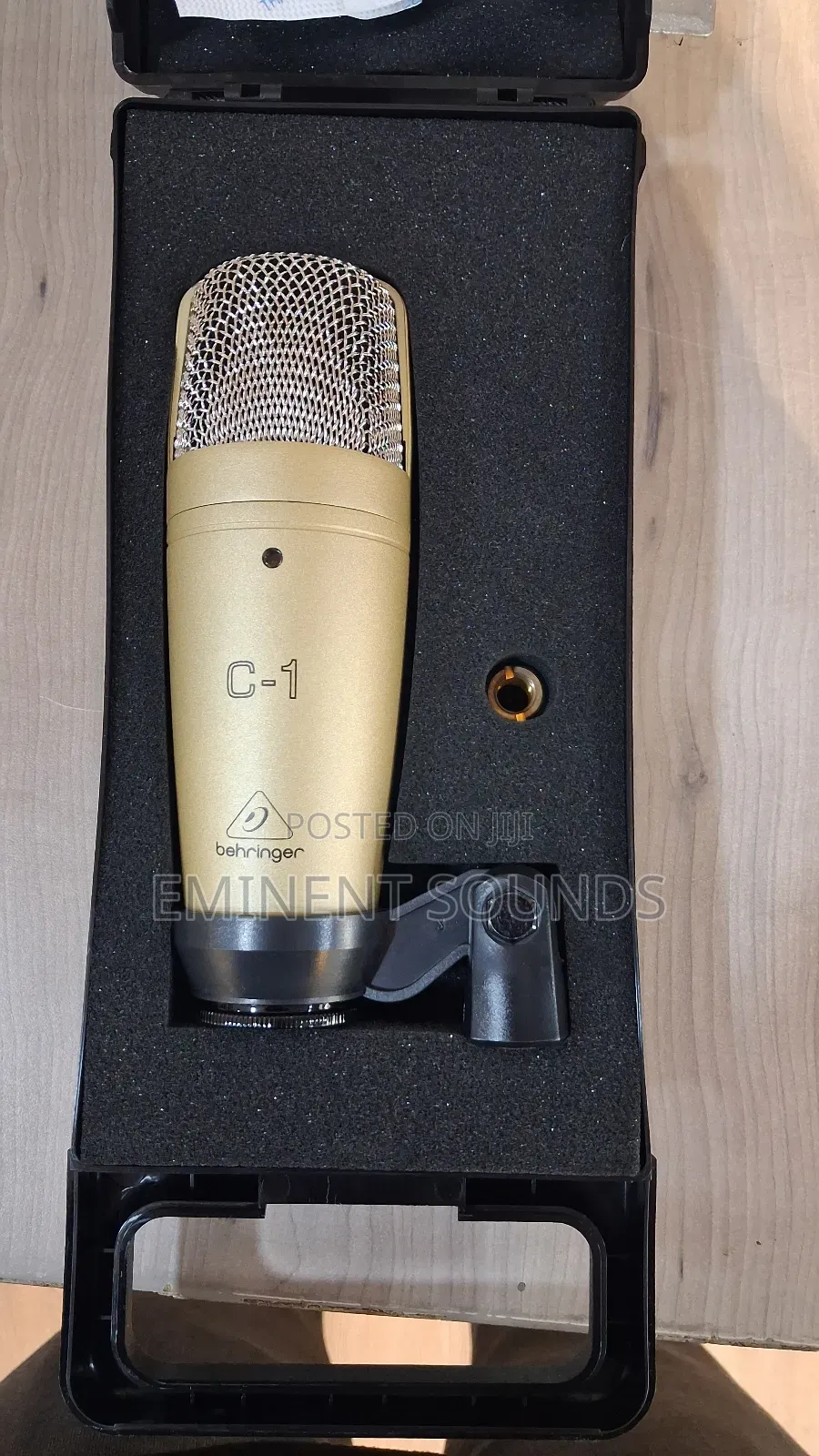 Behringer Condenser Microphone C-1