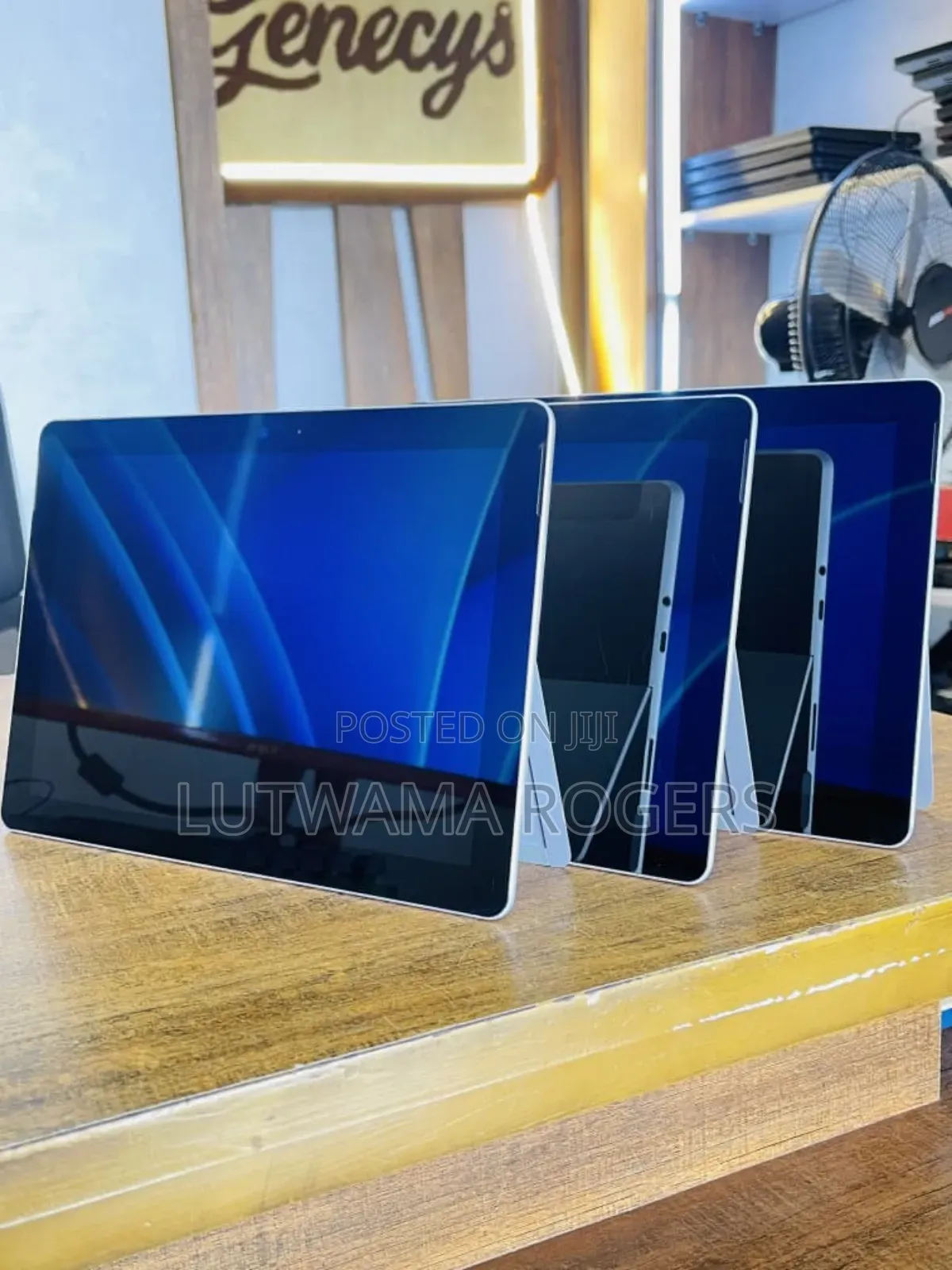Laptop Microsoft Surface Go 4GB Intel Core i5 SSD 60GB