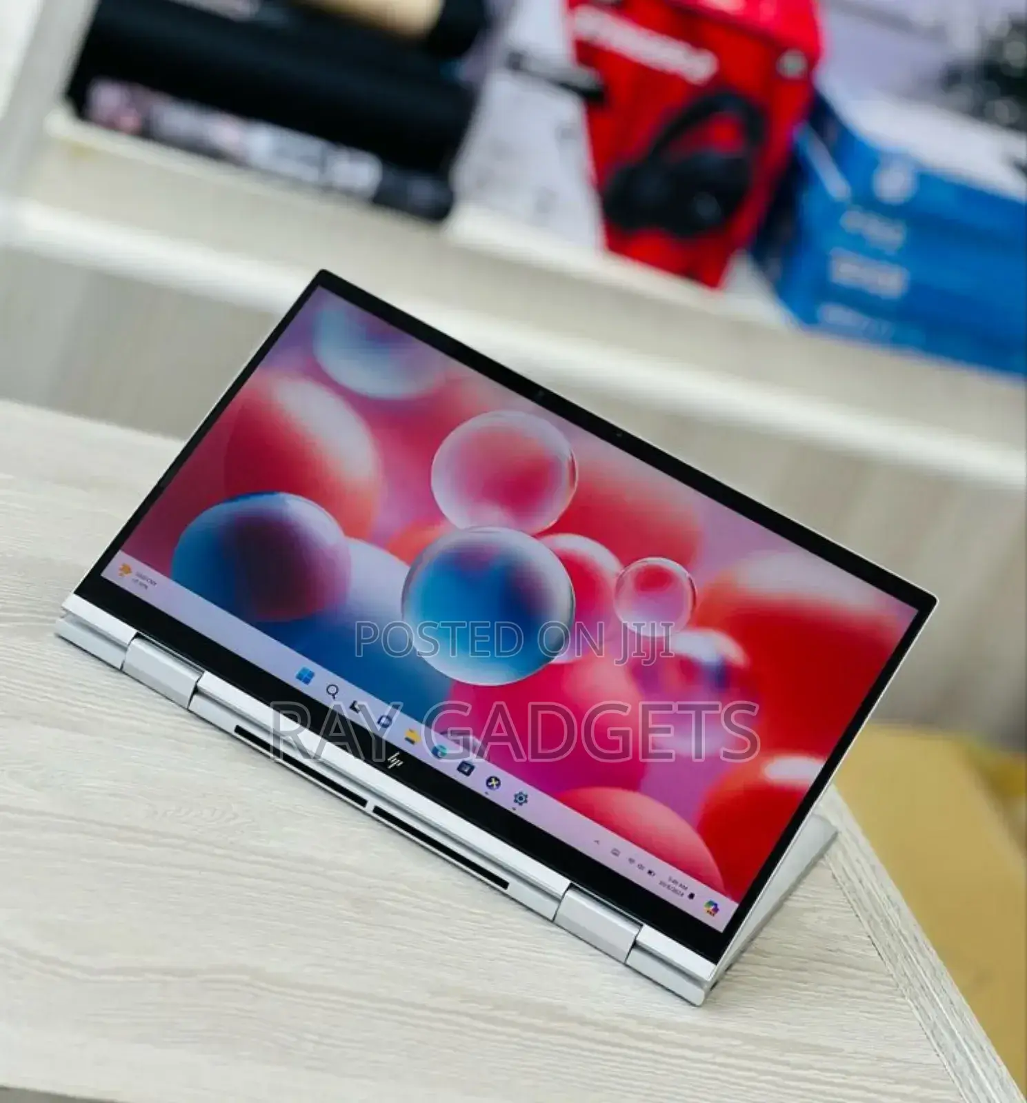 New Laptop HP EliteBook X360 1030 8GB Intel Core i7 SSD 256GB