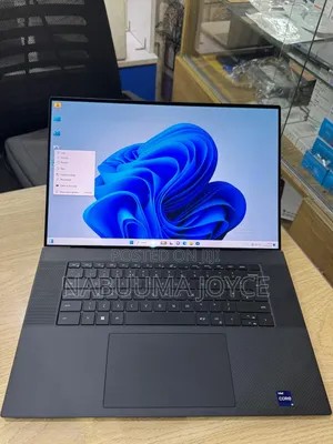 New Laptop Dell XPS 17 9720 32GB Intel Core i9 SSD 1T