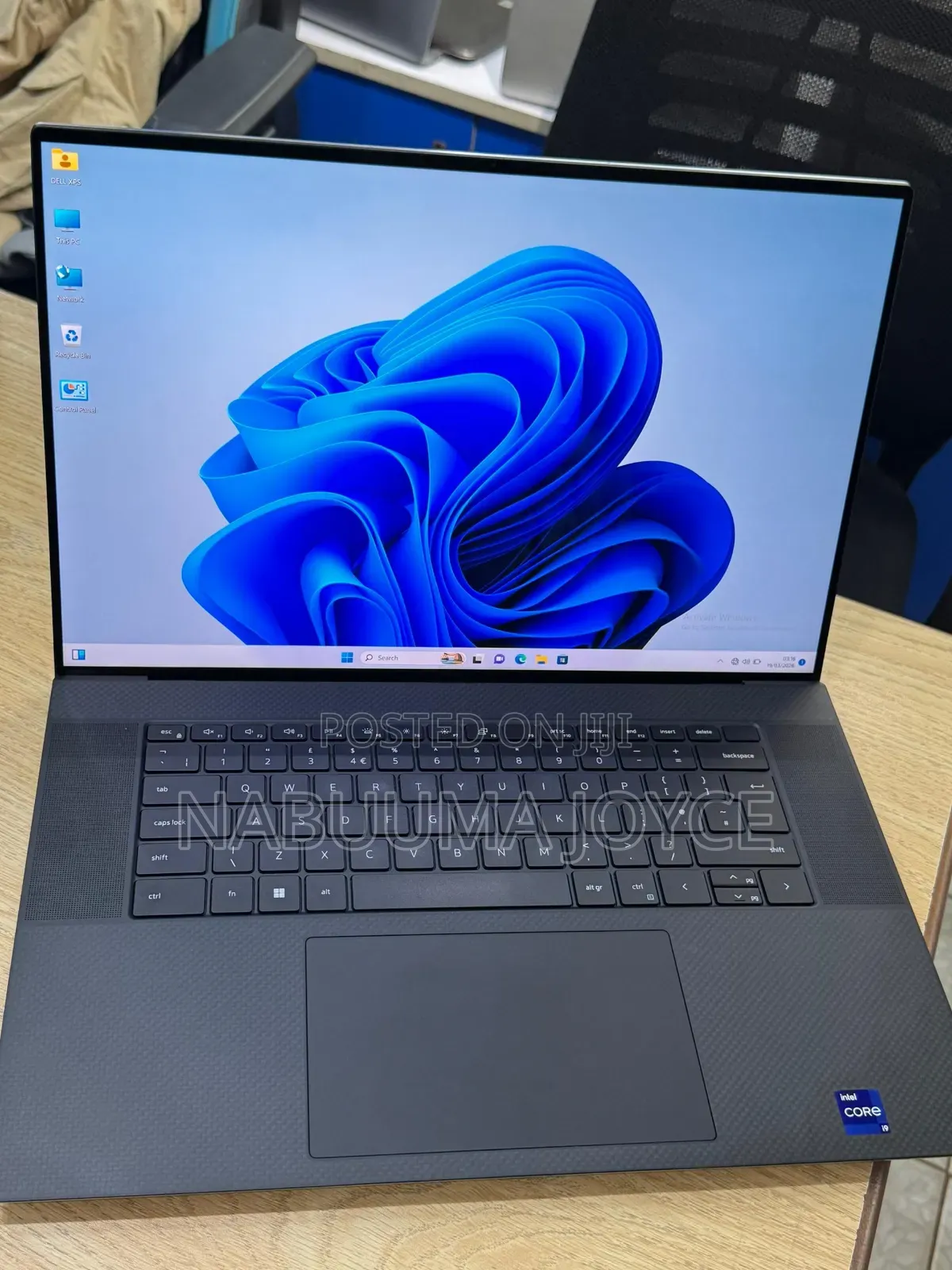 New Laptop Dell XPS 17 9720 32GB Intel Core i9 SSD 1T