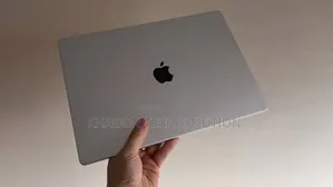 Laptop Apple MacBook Pro 2021 M1 16GB Apple M1 Pro SSD 512GB