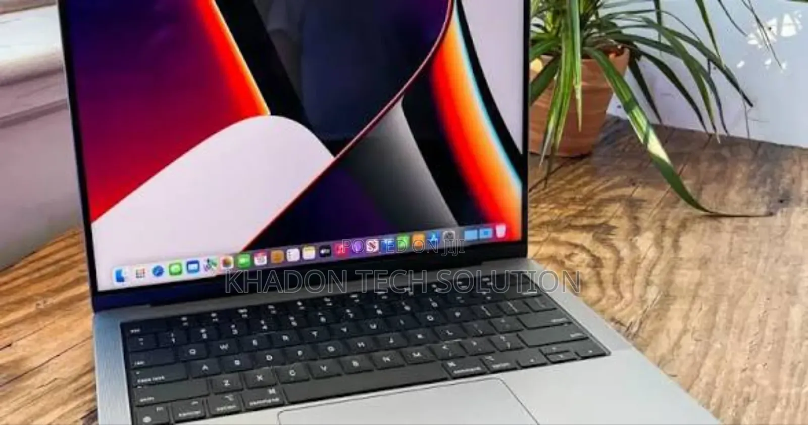 Laptop Apple MacBook Pro 2021 M1 32GB Apple M1 Pro SSD 512GB