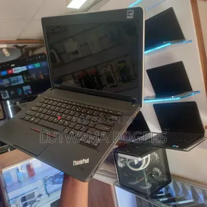 Laptop Lenovo ThinkPad Edge E430 4GB Intel Core i7 HDD 500GB