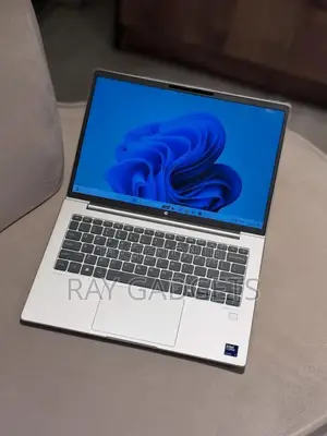 New Laptop HP EliteBook 840 G3 8GB Intel Core i7 SSD 256GB