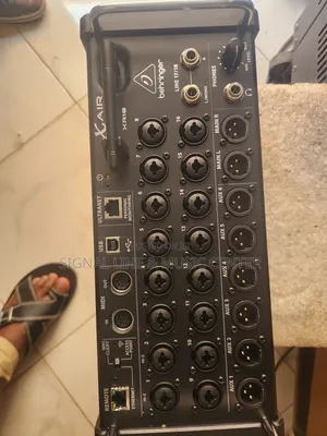 Behringer X Air 18 Digital Mixer