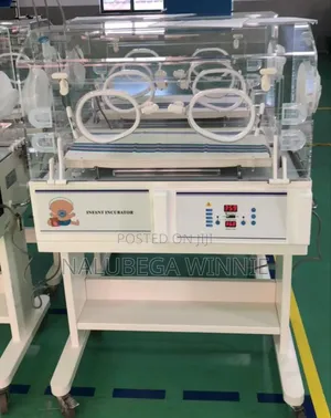Neonatal Incubator