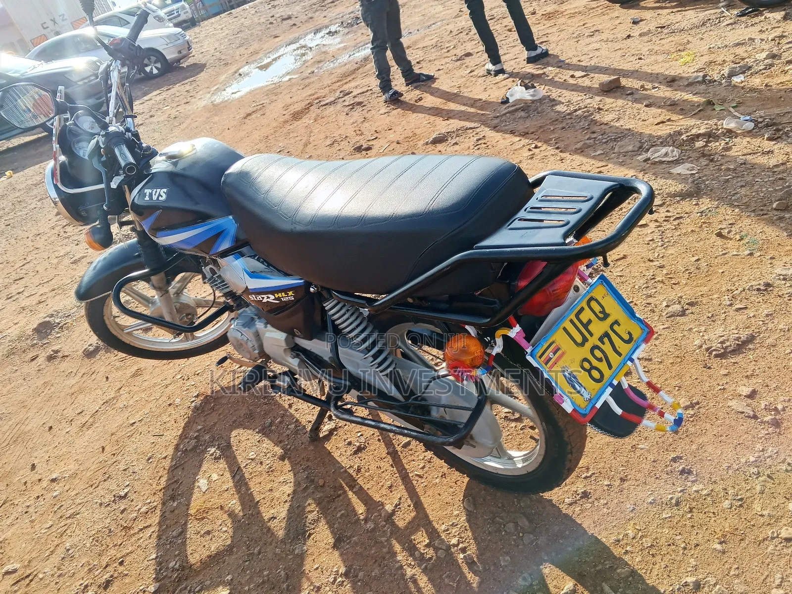 TVS HLX 125 2021 Red