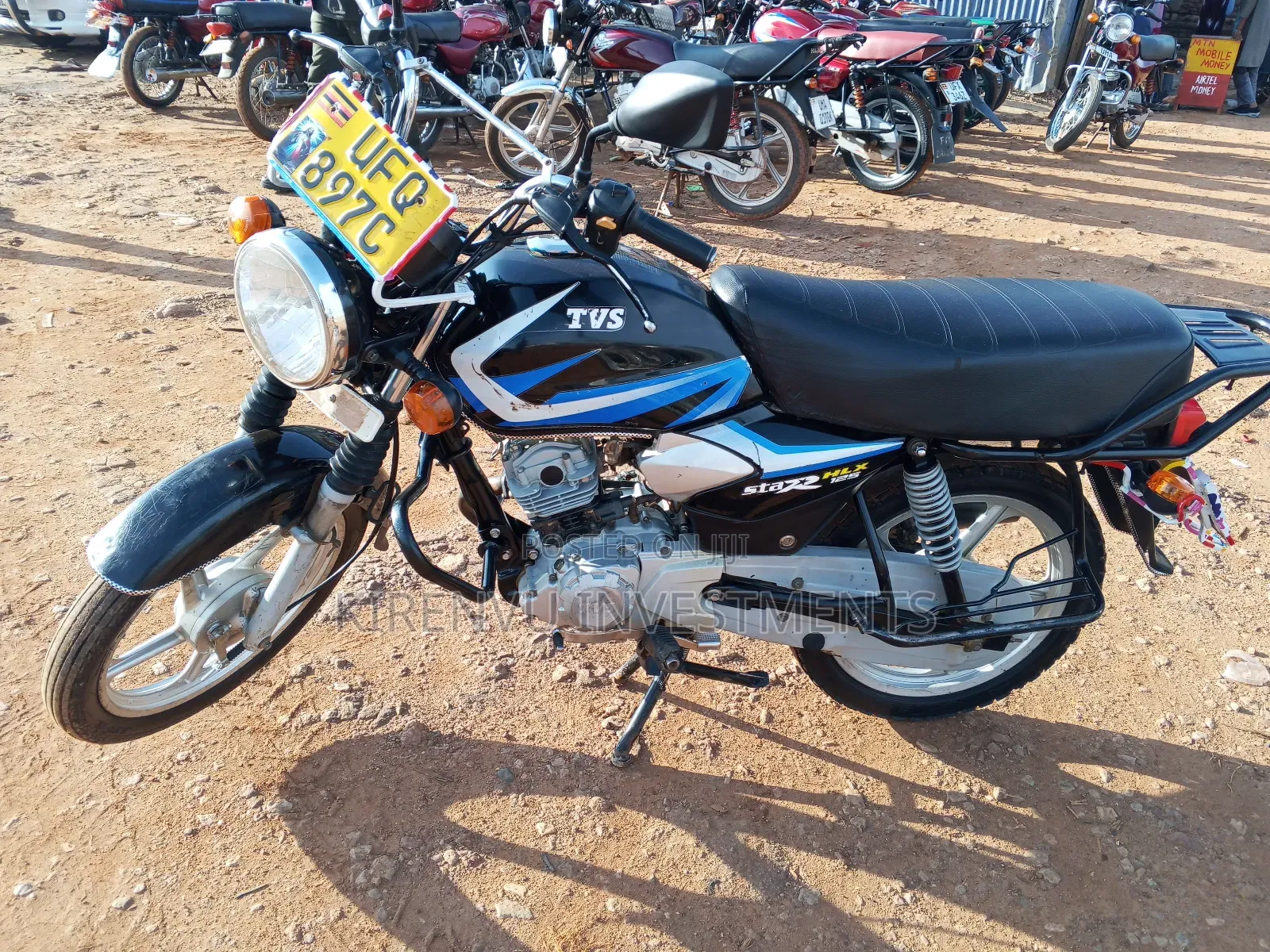 TVS HLX 125 2021 Red