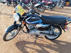 TVS HLX 125 2021 Red