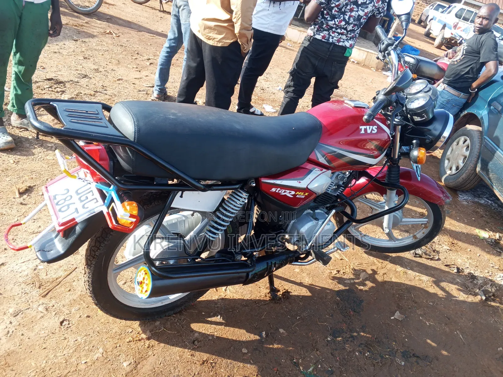 TVS HLX 125 2021 Red