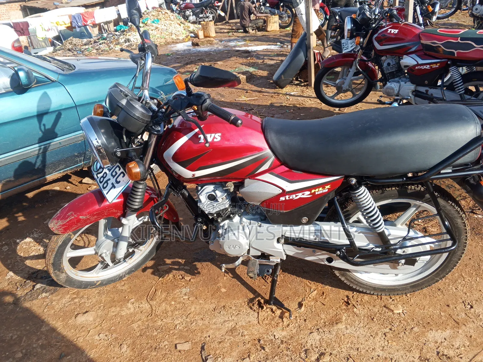TVS HLX 125 2021 Red