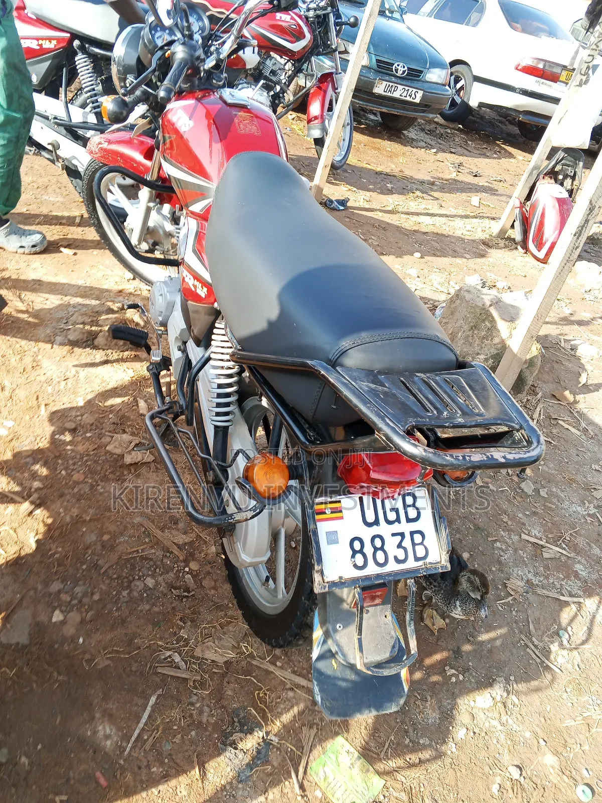 TVS HLX 125 2020 Red