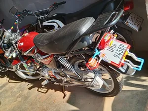 TVS HLX 125 2022 Red