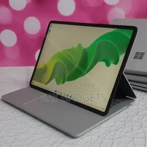 New Laptop Microsoft Surface Pro 8GB Intel Core i7 SSD 256GB