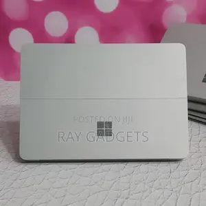 New Laptop Microsoft Surface Pro 8GB Intel Core i7 SSD 256GB