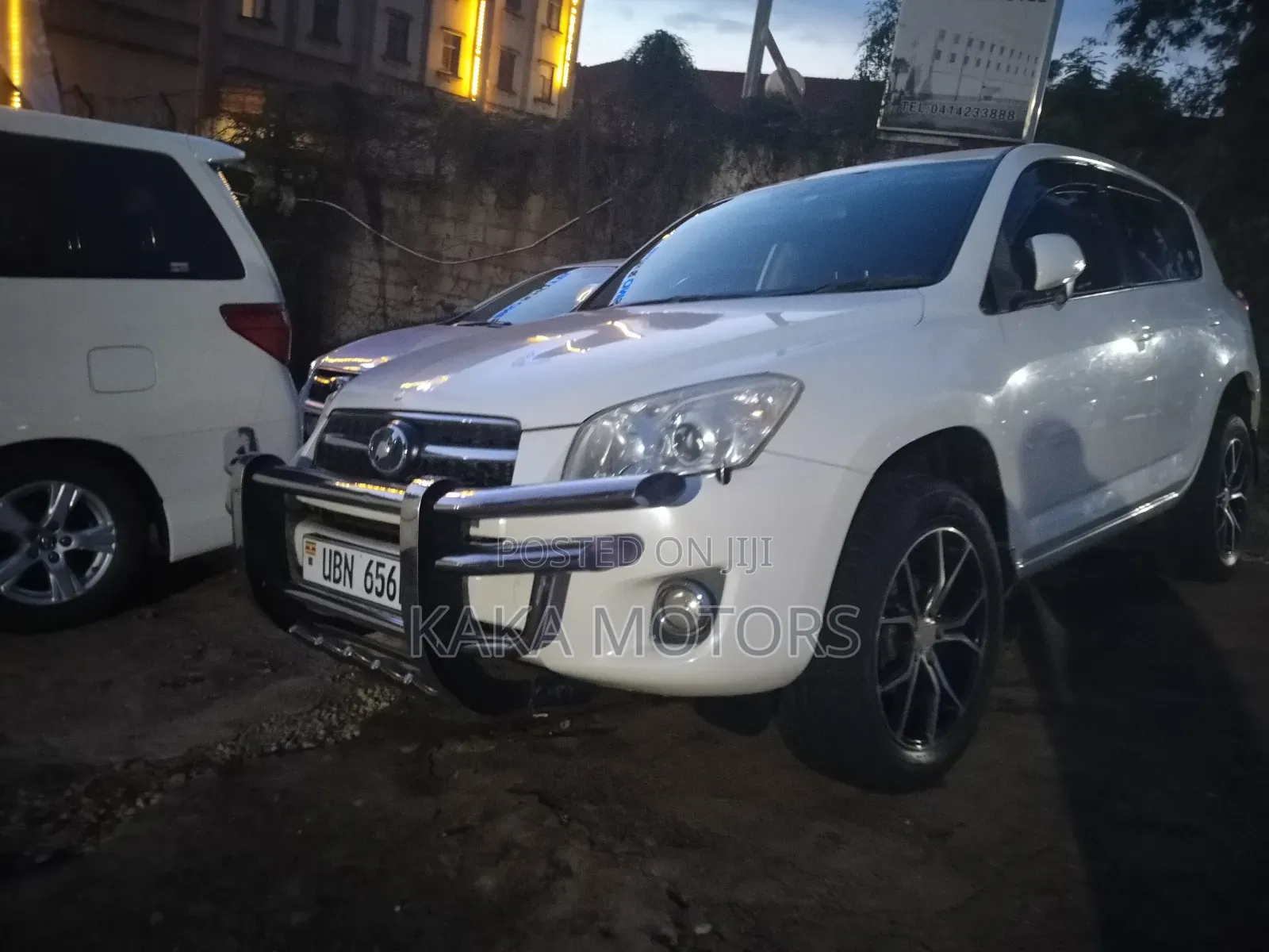 Toyota RAV4 2010 White