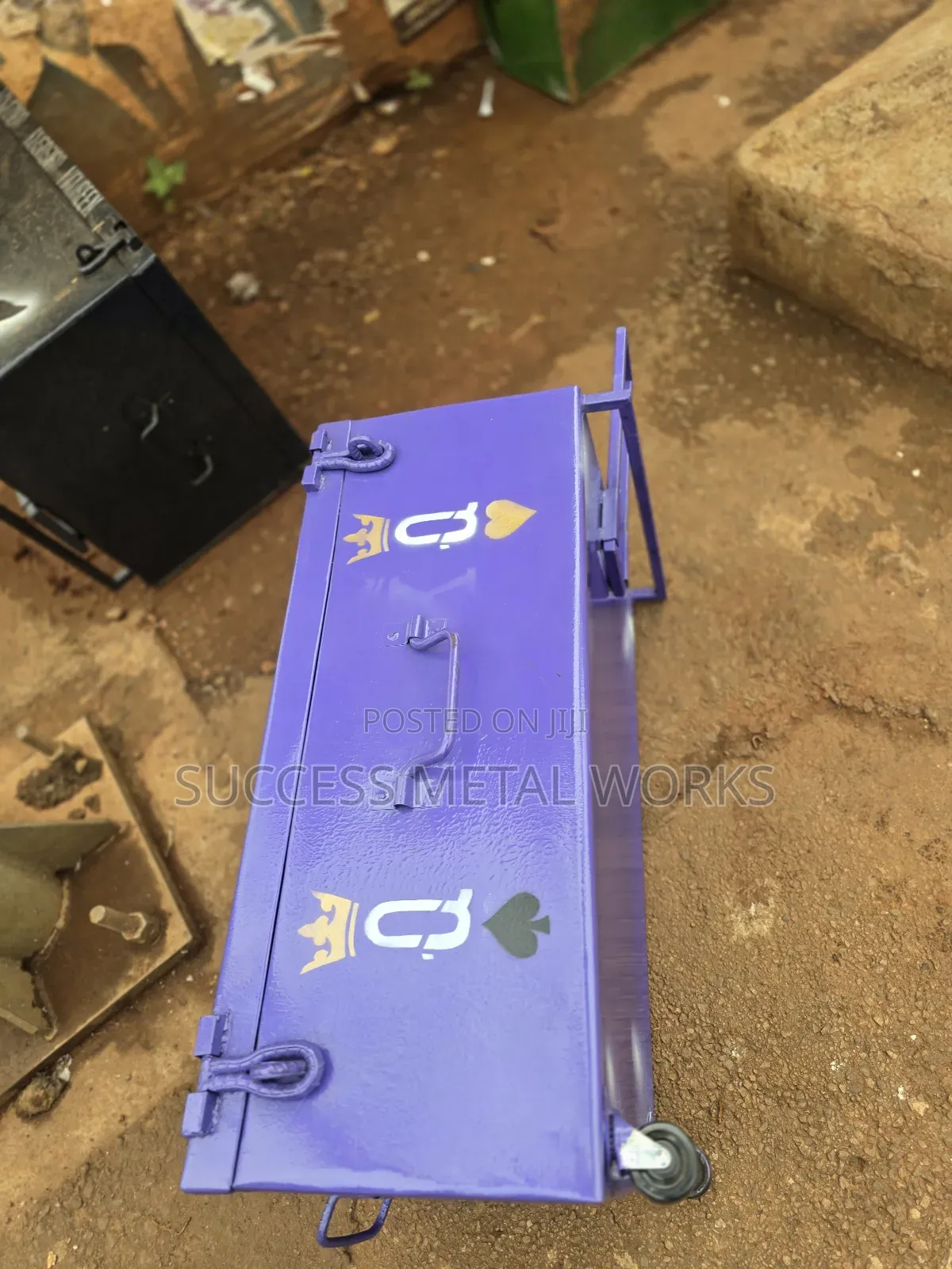 School Medium Suitcase With Rollers