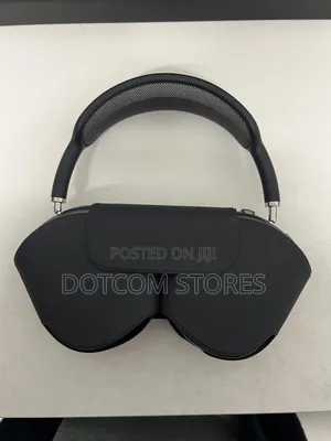 Apple Airpods Max Headphones