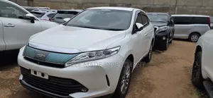 Toyota Harrier 2018 White