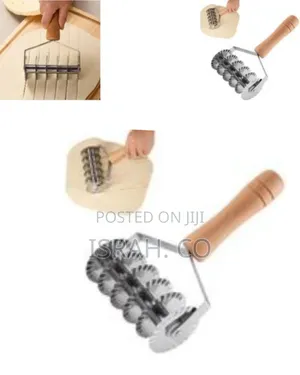 Professional Multi-Wheel Pastry and Pasta Cutter With Wooden Handle