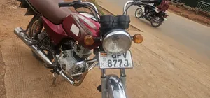 Bajaj Boxer 100 2024 Red