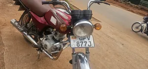 Bajaj Boxer 100 2024 Red