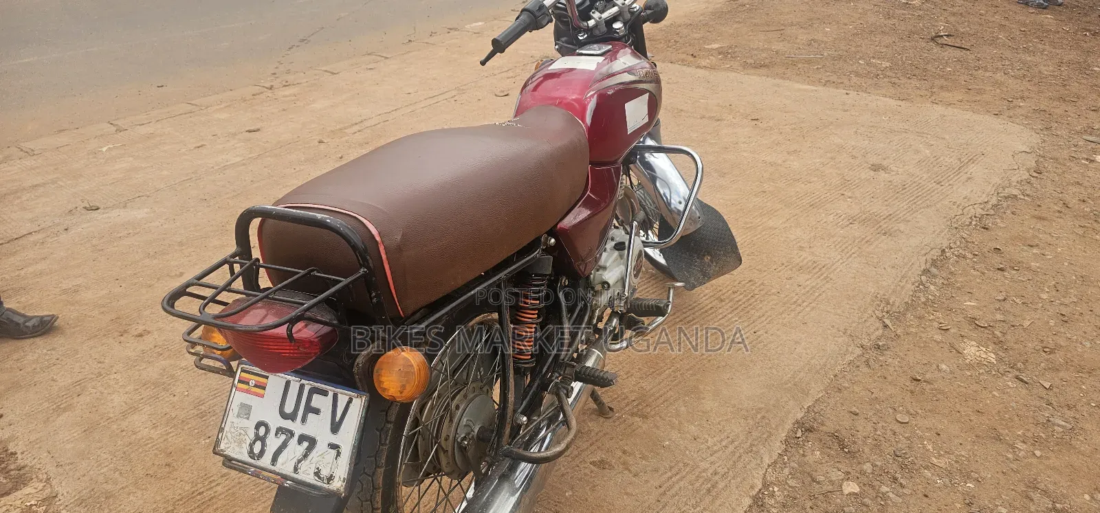 Bajaj Boxer 100 2024 Red