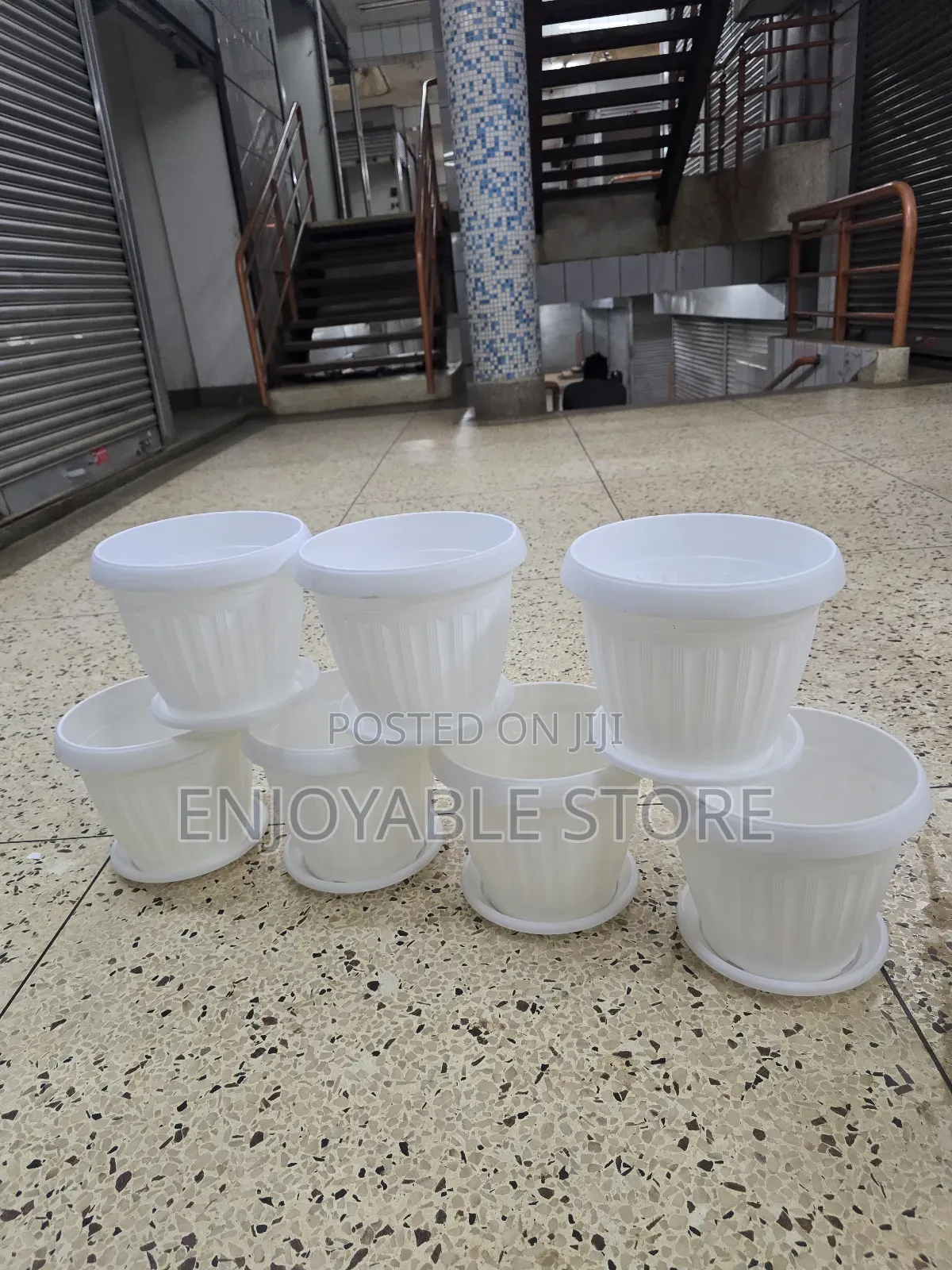 Base Plate Plastic Flower Pots Plastic Flower Pots