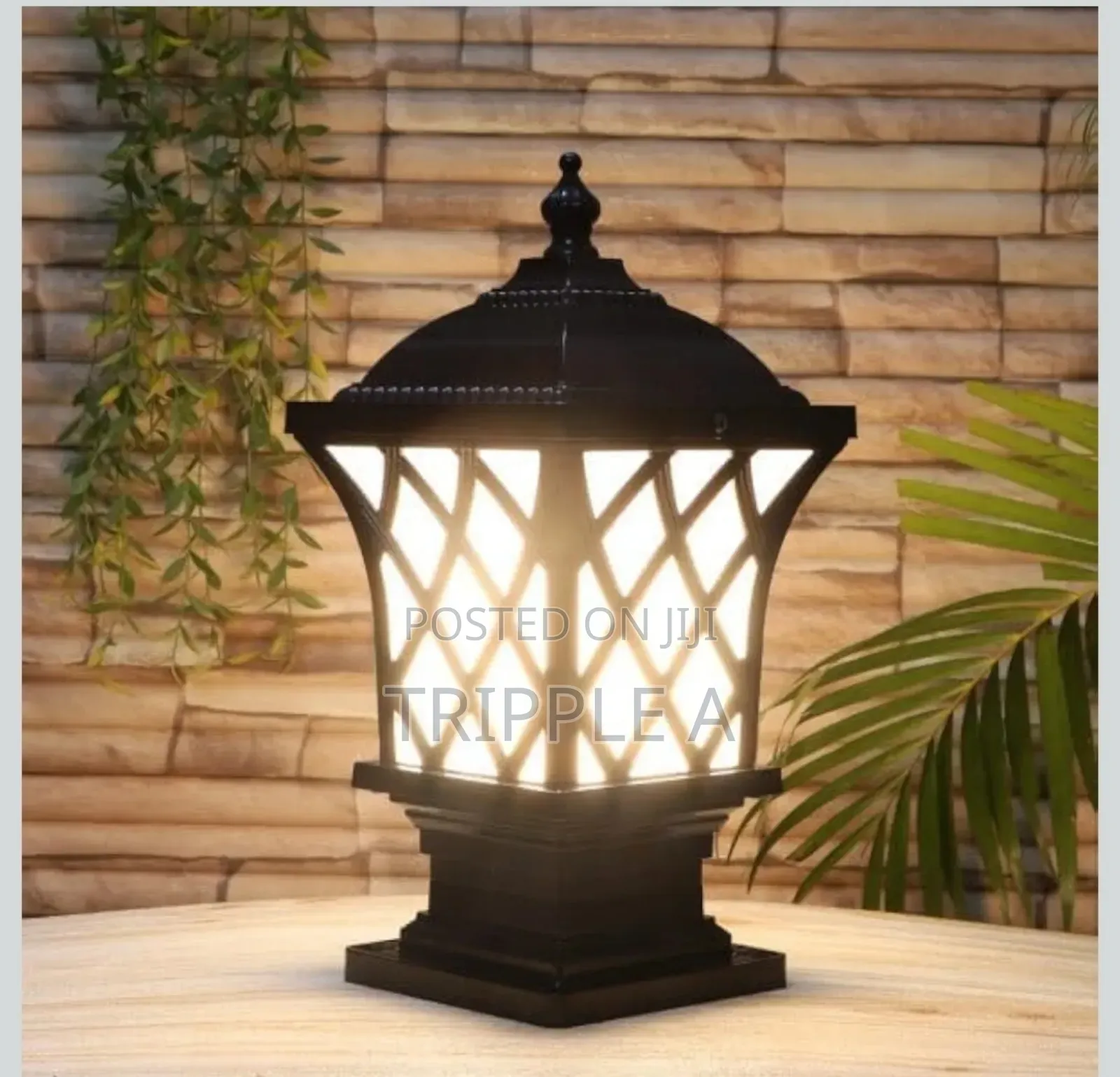 Black Outdoor Waterproof Gate Light