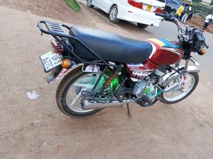 Bajaj Boxer 100 2021 Red
