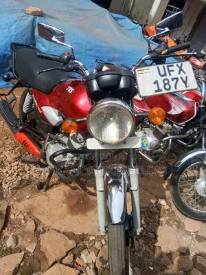 TVS HLX 125 2023 Red