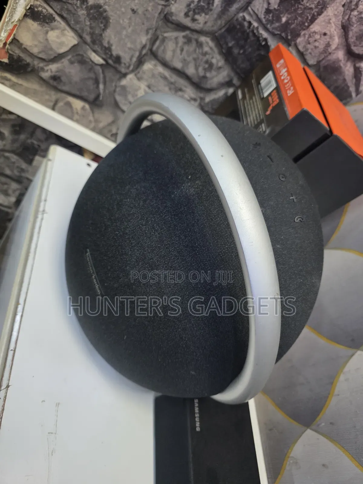Harman Kardon Onyx Studio 8 Slightly Used