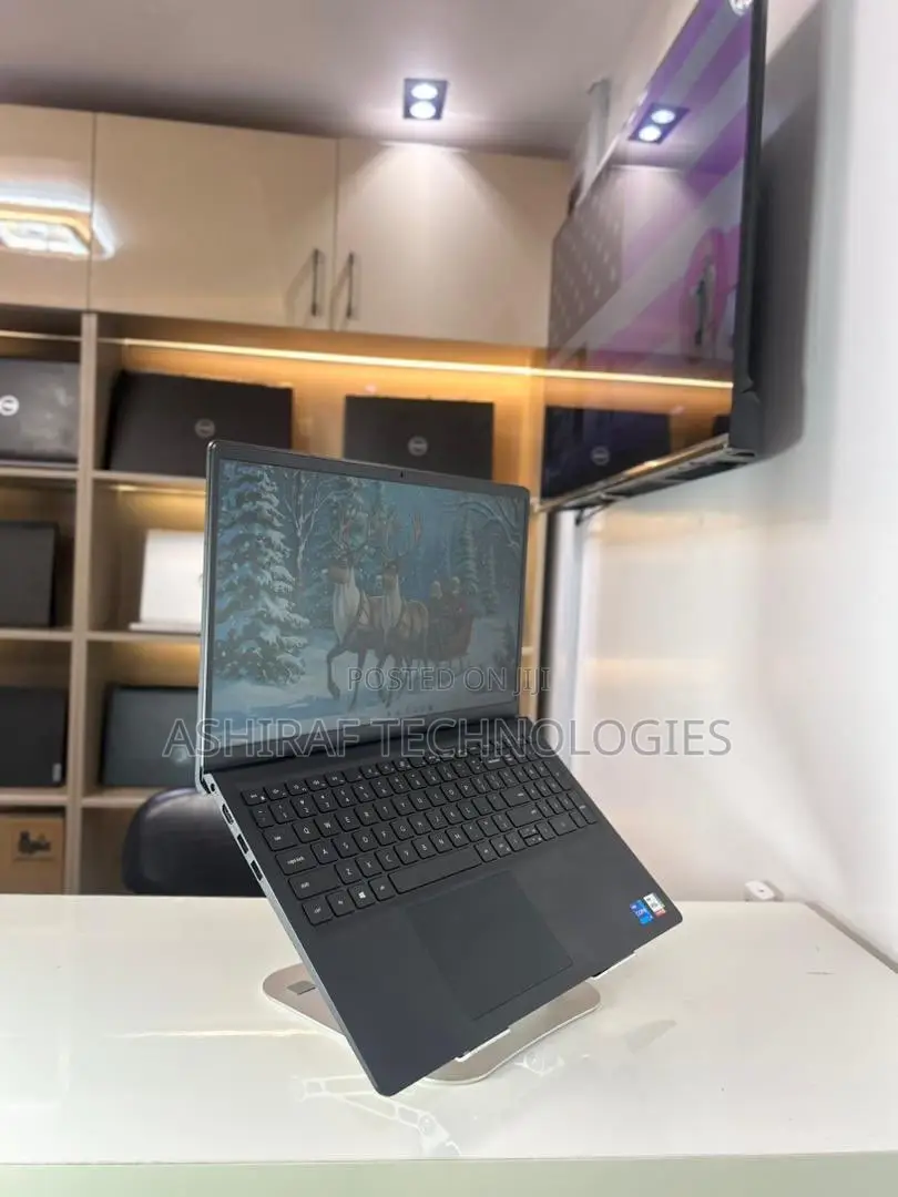 Laptop Dell Precision 15 3520 8GB Intel Core i5 SSD 256GB