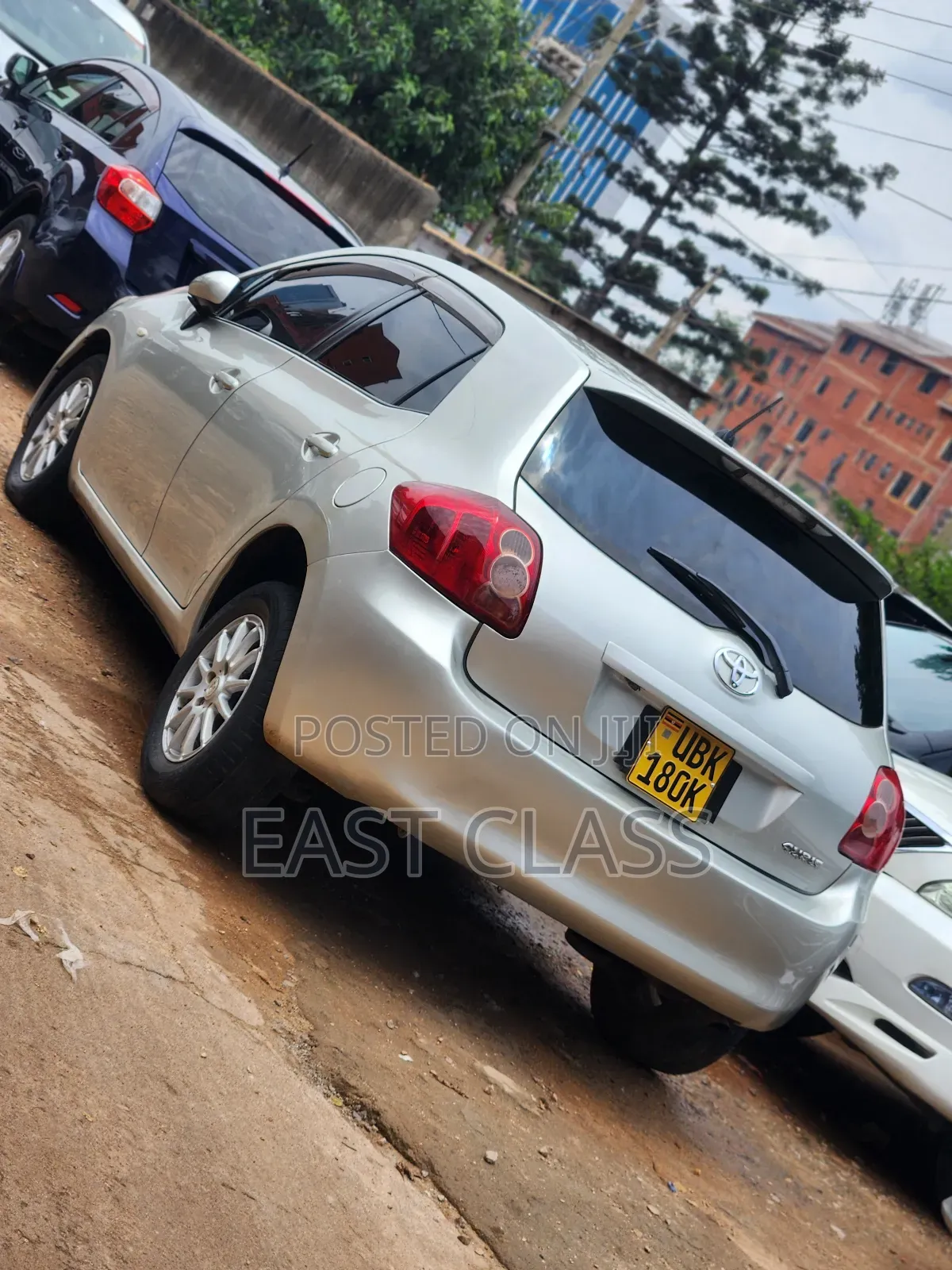 Toyota Auris 2009 Silver