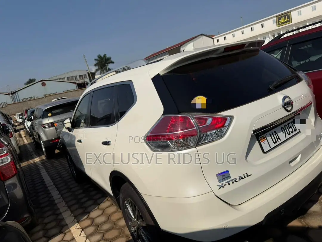 Nissan X-Trail 2014 White