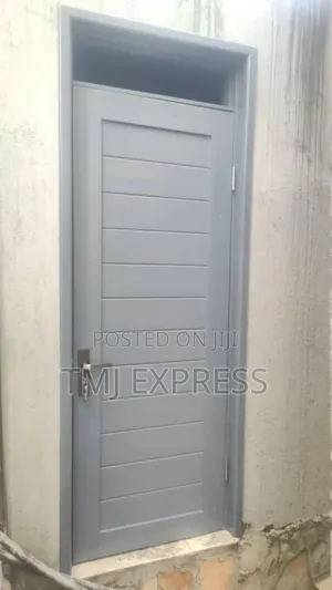 Plastic Doors With Fitting