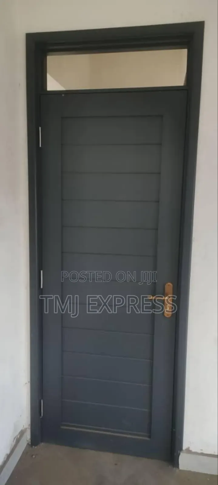 Plastic Doors With Fitting
