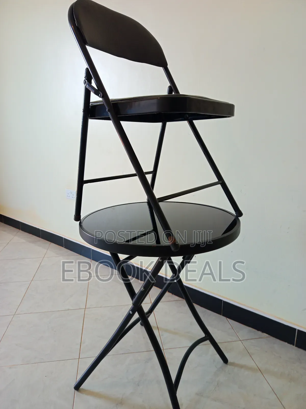 Table + Chair