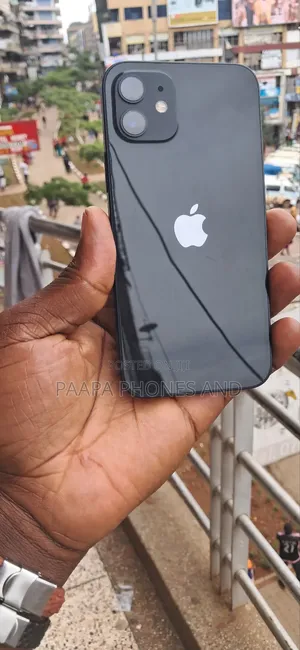 Apple iPhone 12 64 GB Black