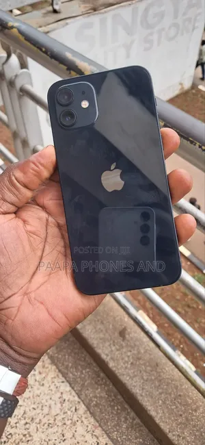 Apple iPhone 12 64 GB Black