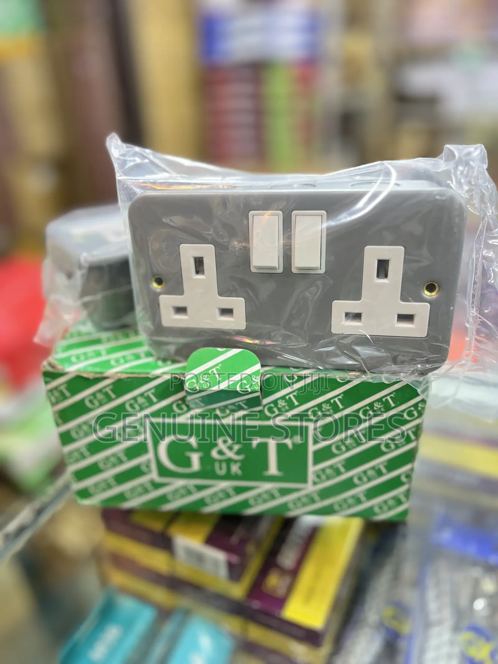 G T Double Sockets With The Box
