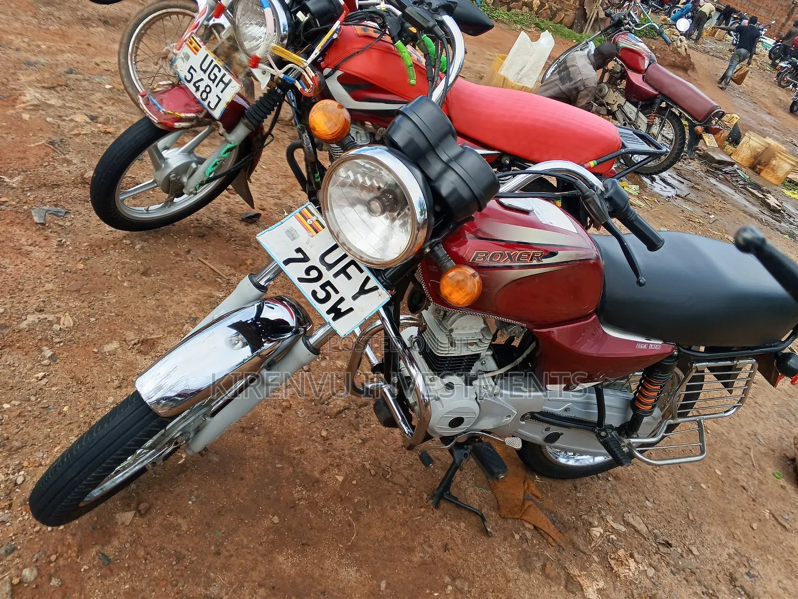 Bajaj Boxer 100 2019 Red