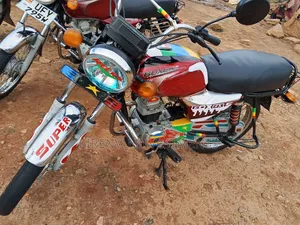 Bajaj Boxer 100 2017 Red