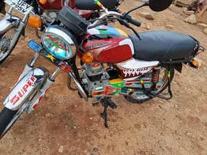 Bajaj Boxer 100 2017 Red