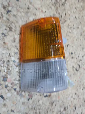 Mitsubishi Pajero 2003 Conerlamp