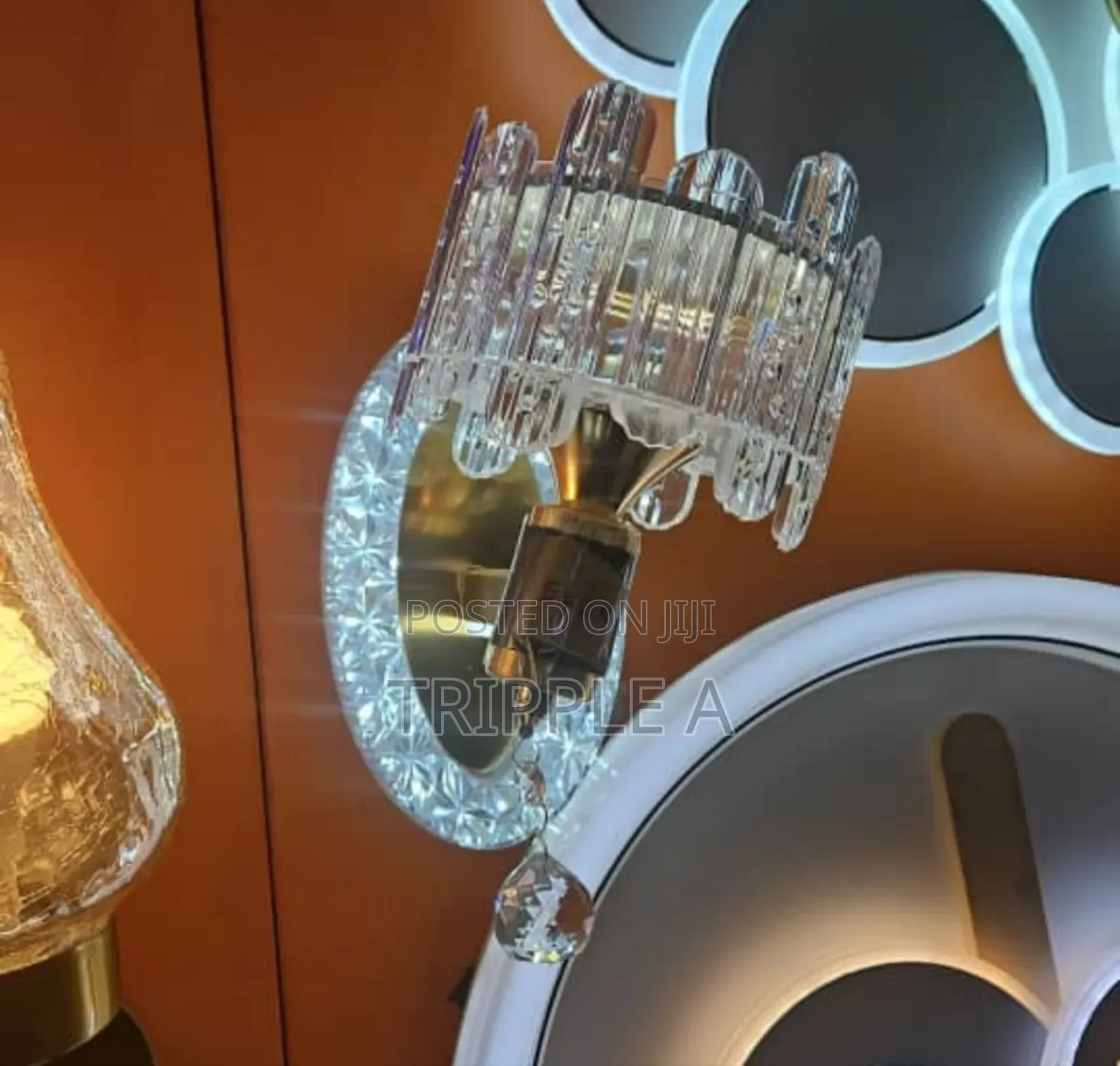 Modernist Style Clear Glass Wall Lamp