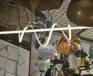 Metal Flexible Role Hanging Light