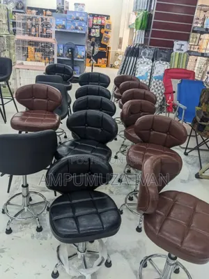 Good Quality Salon Stools 1123