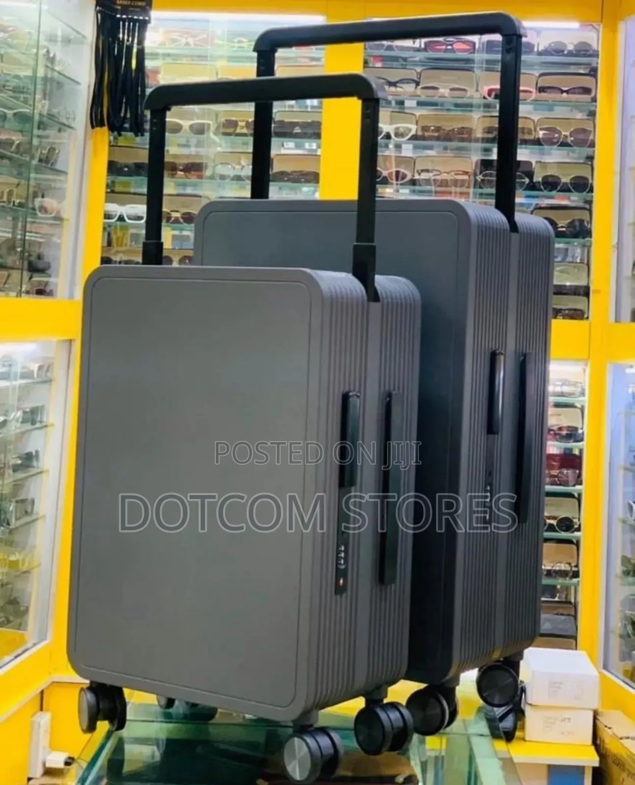 Oeo Boarding Trolley Suitcase Per Piece